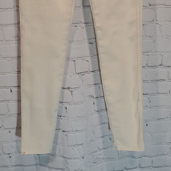 Free People high rise raw hem ivory jeans NWT size 24 - Picture 3 of 10